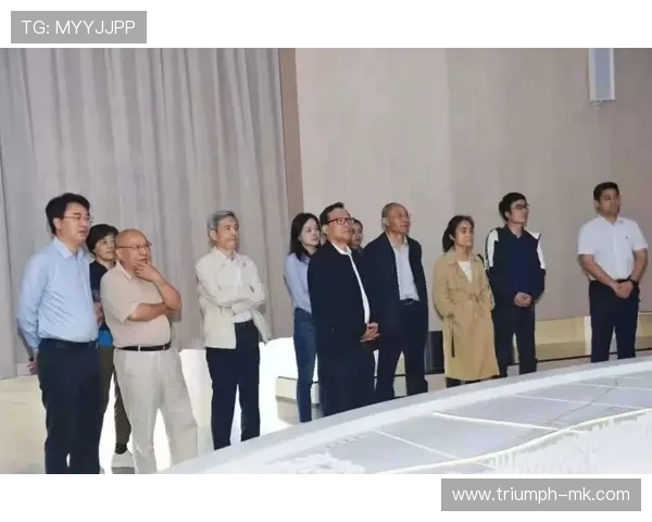 印尼国家队主帅申台龙带队迎战强敌，力争小组赛出线希望