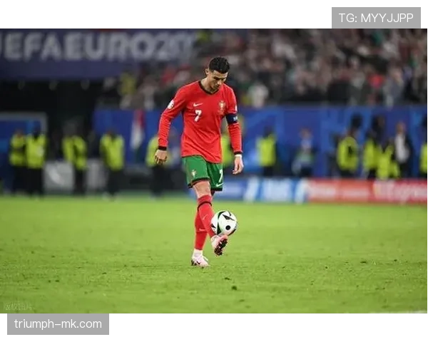 C罗 vs 梅西：综合表现差距在哪