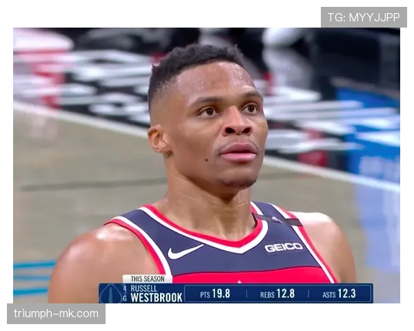 韦少赛场上火力全开，私底下却被宠妻到认人都害羞？