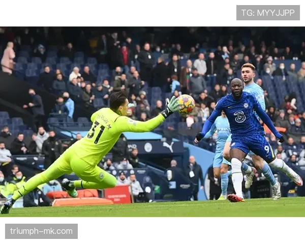 切尔西关键战表现持续下降，当前问题显现对赛季走势造成影响